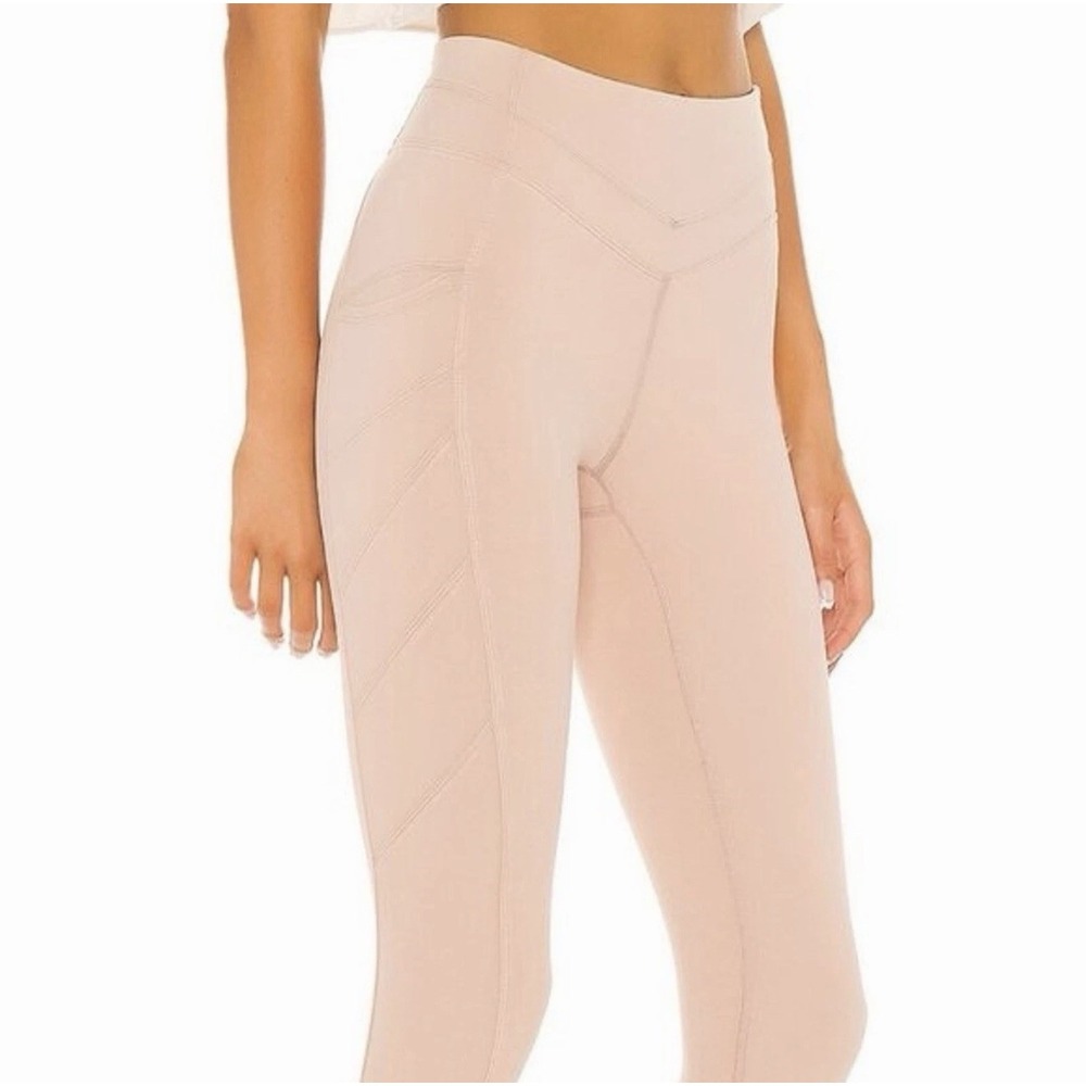 Free People FP Movement On Cloud Nine Leggings Size M Pink Pearl Side Pocket - Picture 2 of 11